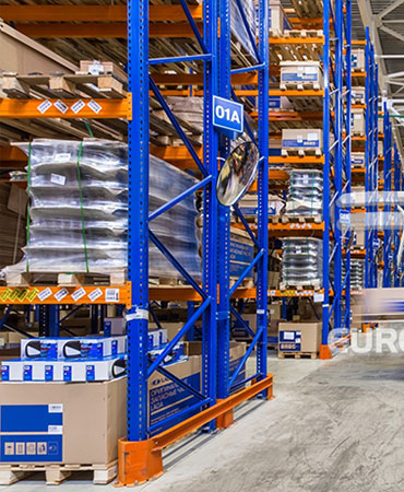 Mẫu website giá kệ công nghiệp